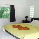 Baansuan Rimnam Resort