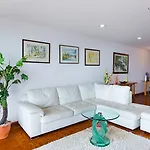 Baan Tiewklurn Beachfront Condomium
