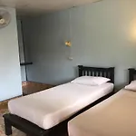 Golden Hill Guesthouse