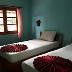 Golden Hill Bungalows