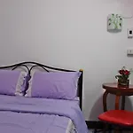 Home Base Hostel (Adults Only)