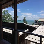 Lanta Harbour