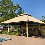 Anyavee Nammao Beach Resort