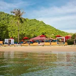 Buri Beach Resort
