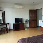 Uncle House Krabi