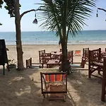 Lanta Smile Beach