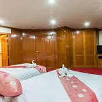 Oyo 796 Paradise Sukhumvit Hotel