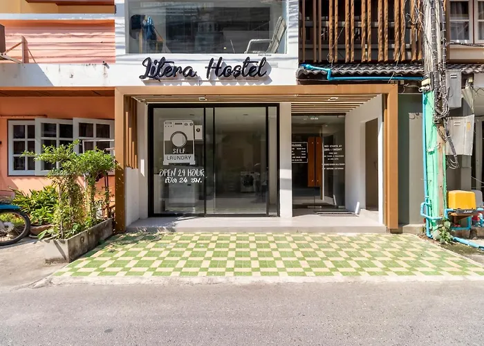 Litera Hostel (Adults Only)