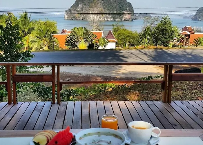 Khaothong Terrace Resort
