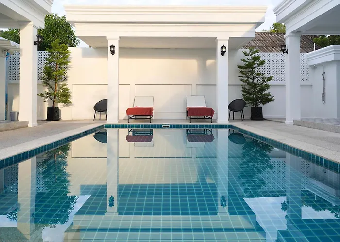 Tarn Villa Krabi