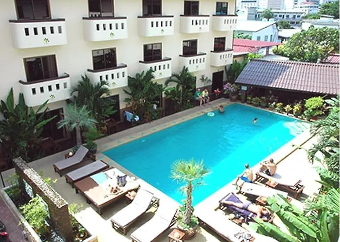 Bonkai Resort