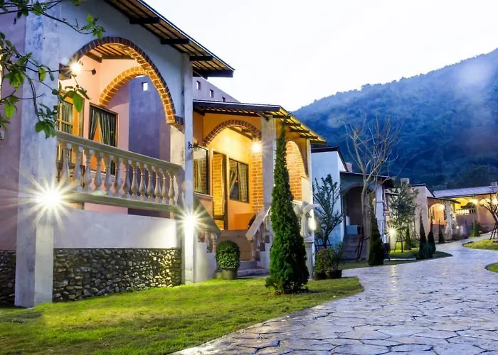 Stamp Hills Resort