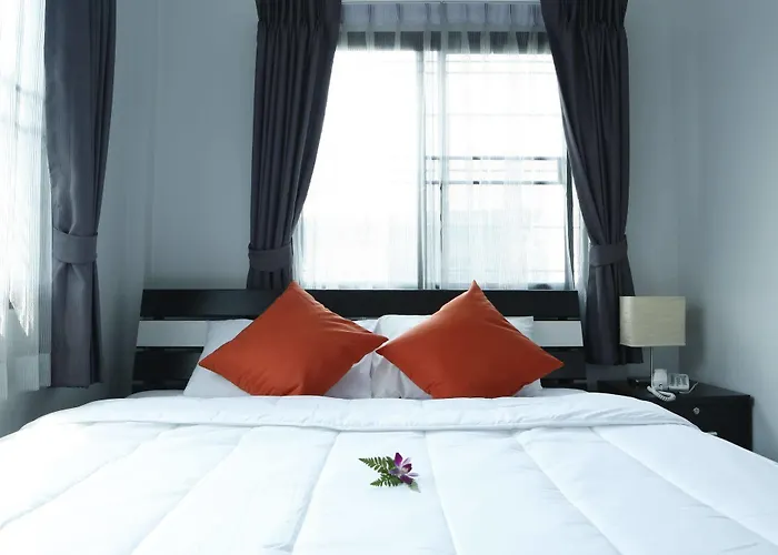 The Cube Sathorn Boutique Hotel เดอะ คิวบ์ สาทร บูติค โฮเทล Near Bts Surasak