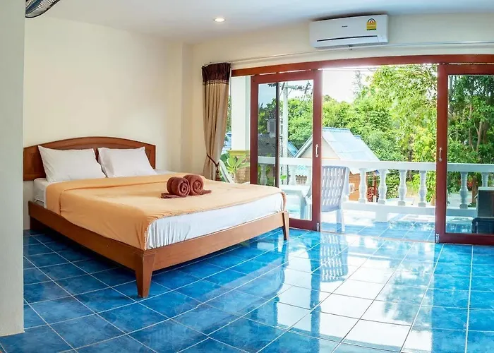 Hugs Guesthouse
