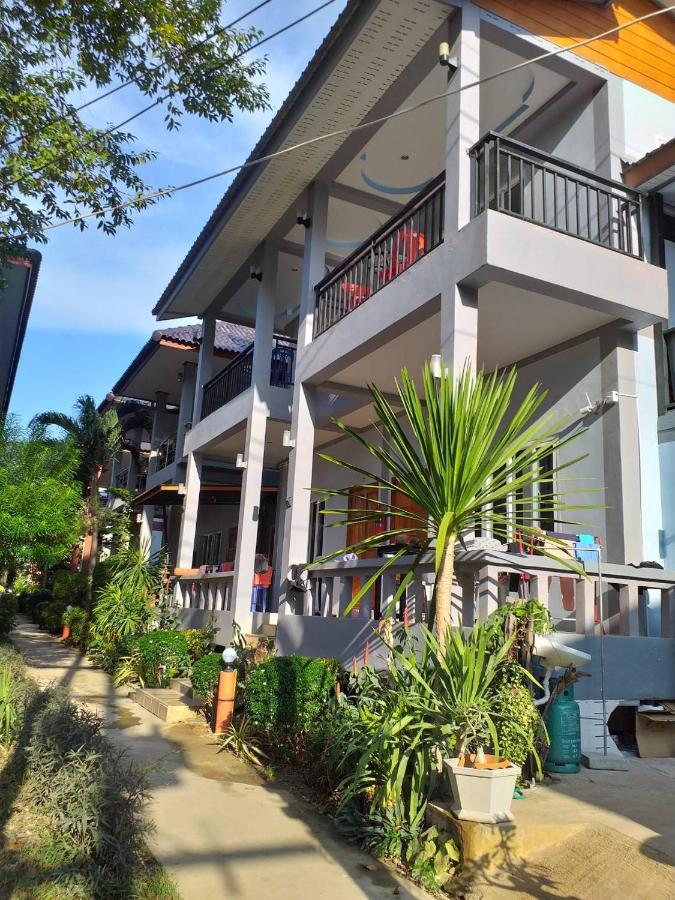 Tamarind Twin Resort