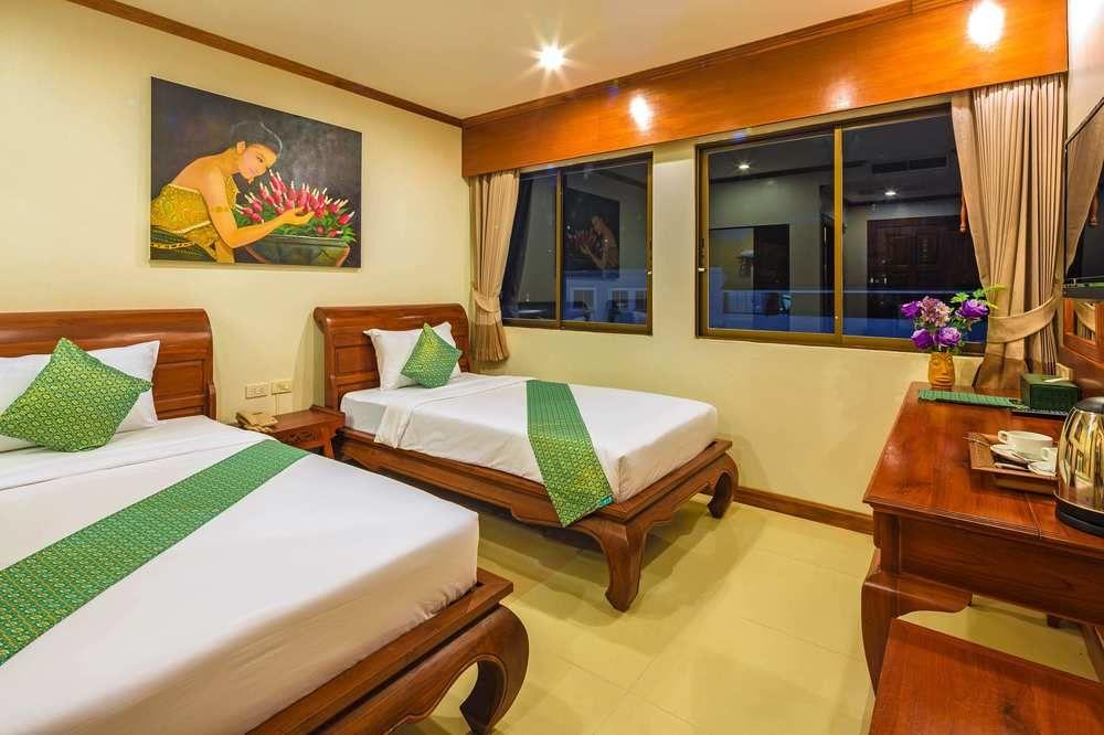 Az Hotel
