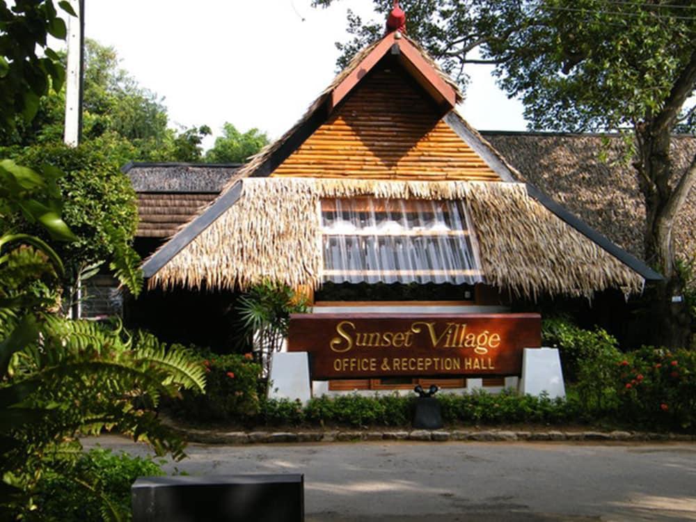 The Sunset Village -sha Certified Resort