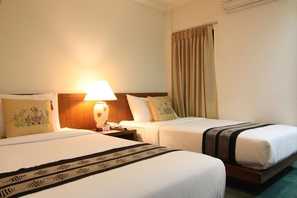 Cha-cha Banglumphu Hotel Banguecoque