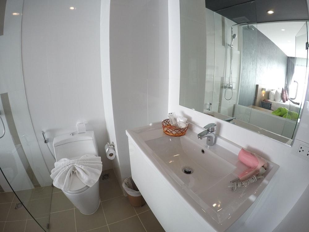 Phoenix Grand Hotel Patong