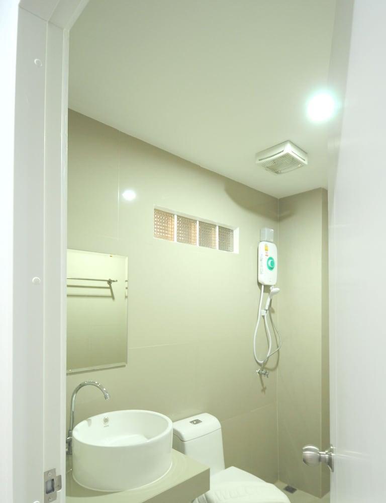 Montara And Korat 3* Nakhon Ratchasima