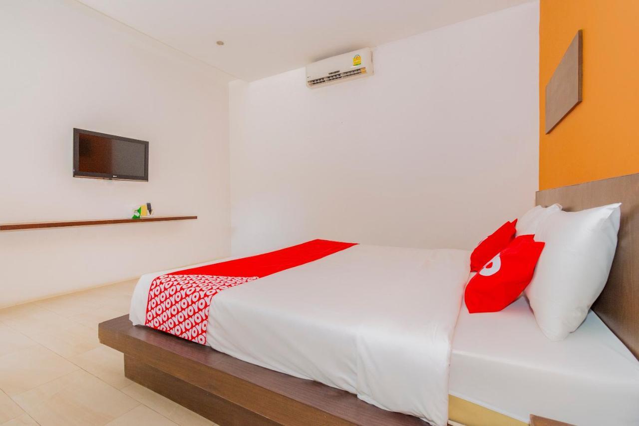 Oyo 446 Get Link Hip Hotel 2*