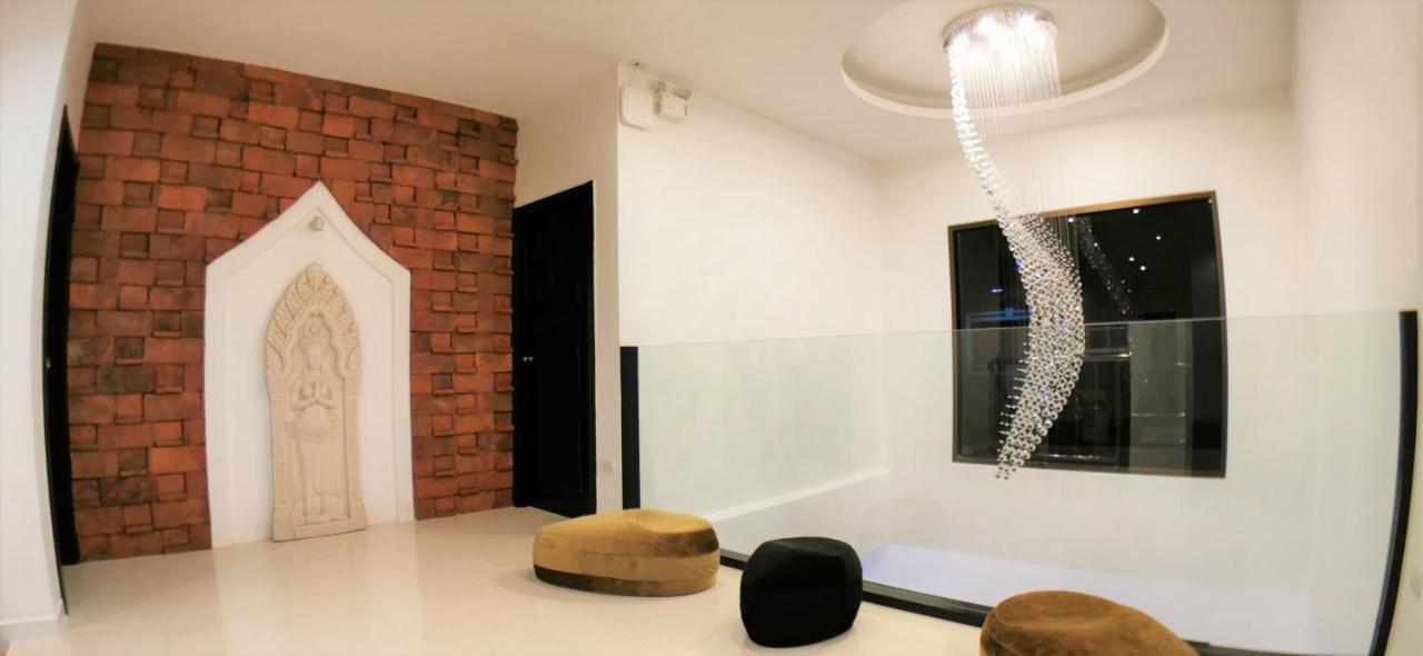 Villa Wowland Luxury Pool Walking Street 6 Bedrooms