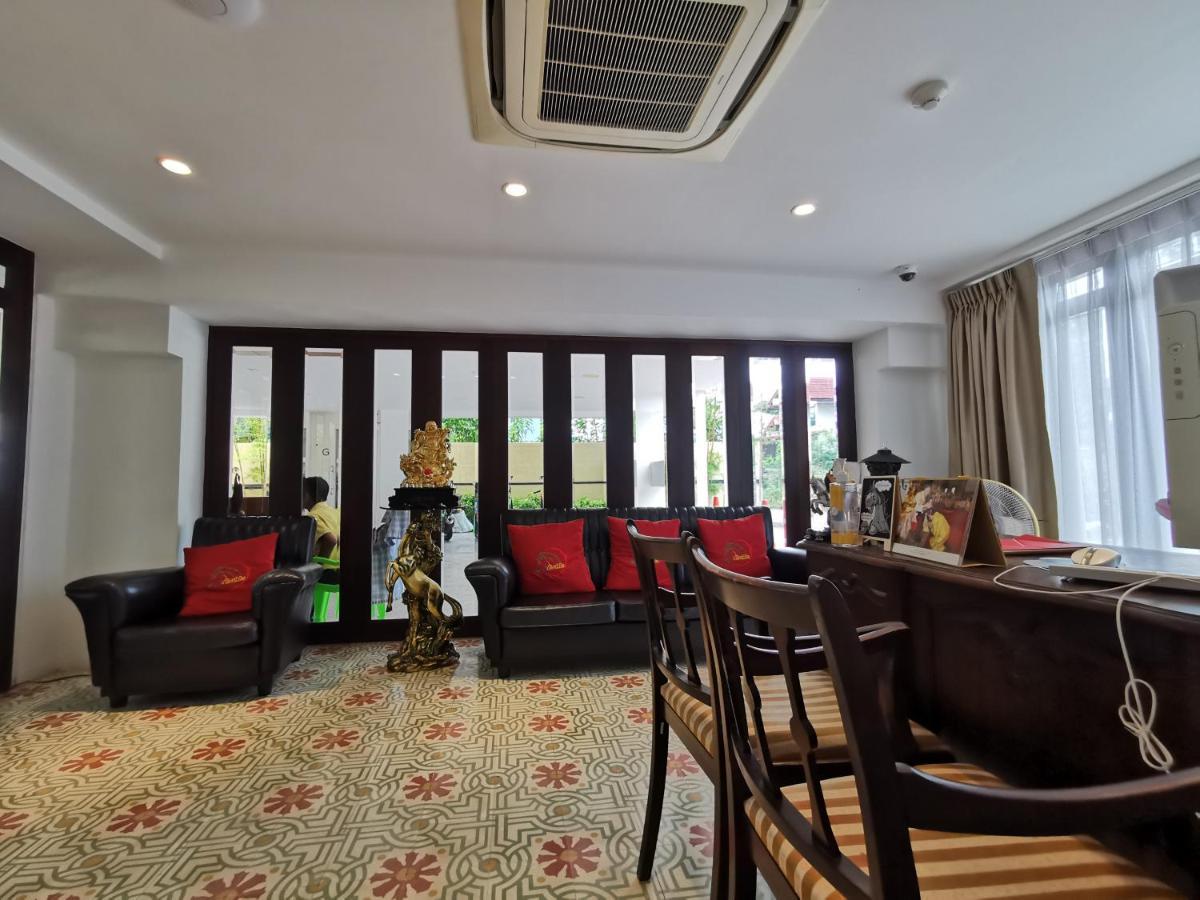 Lertnimit Boutique 3* Hua Hin