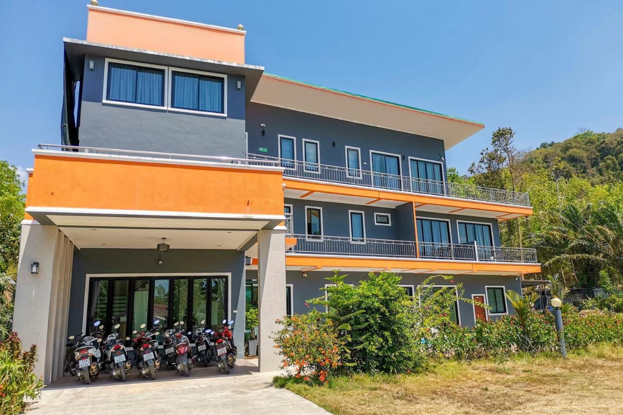 Oyo 665 Sj House 3* Krabi