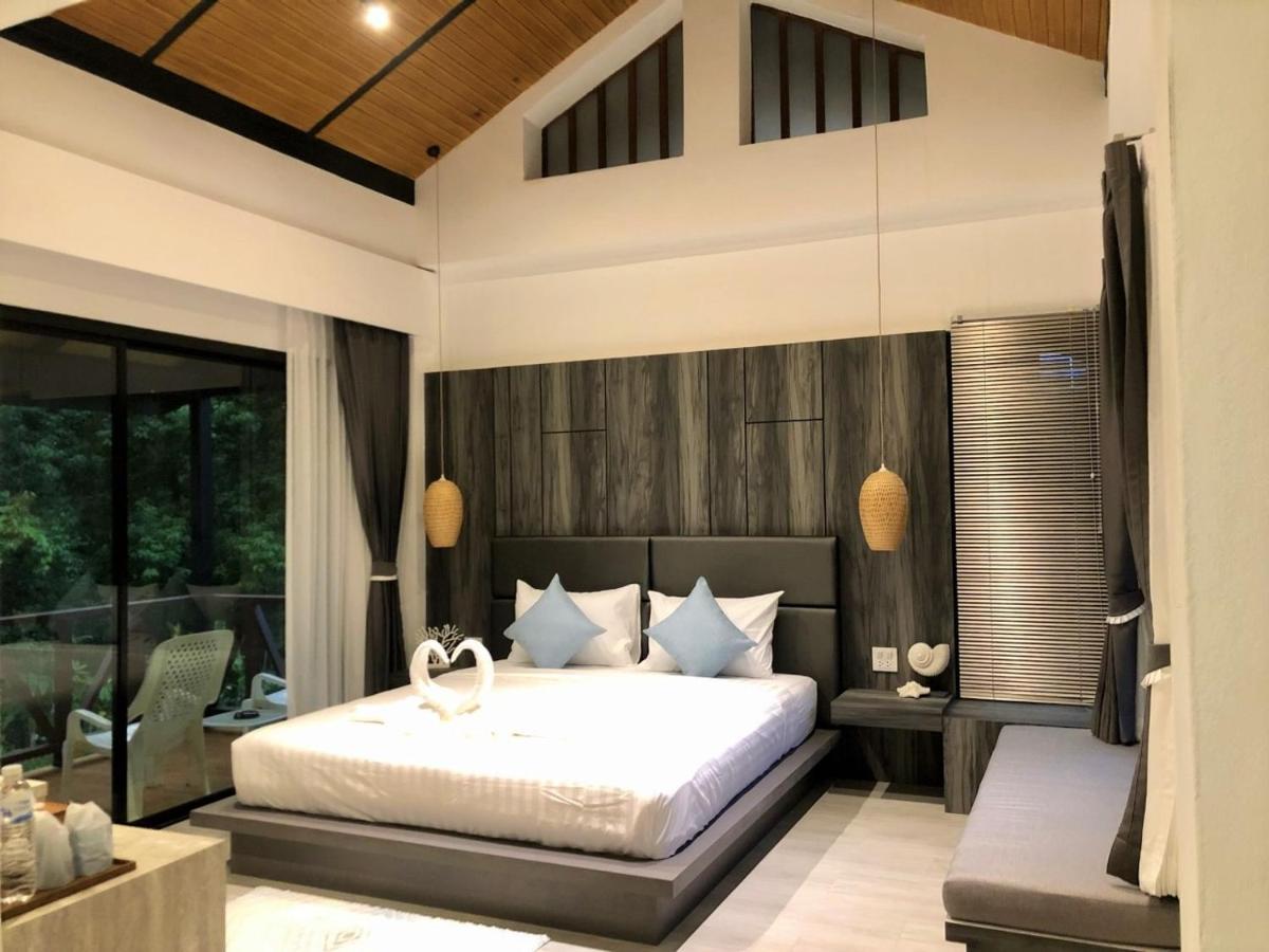 Resort The Mantra Navi 3*