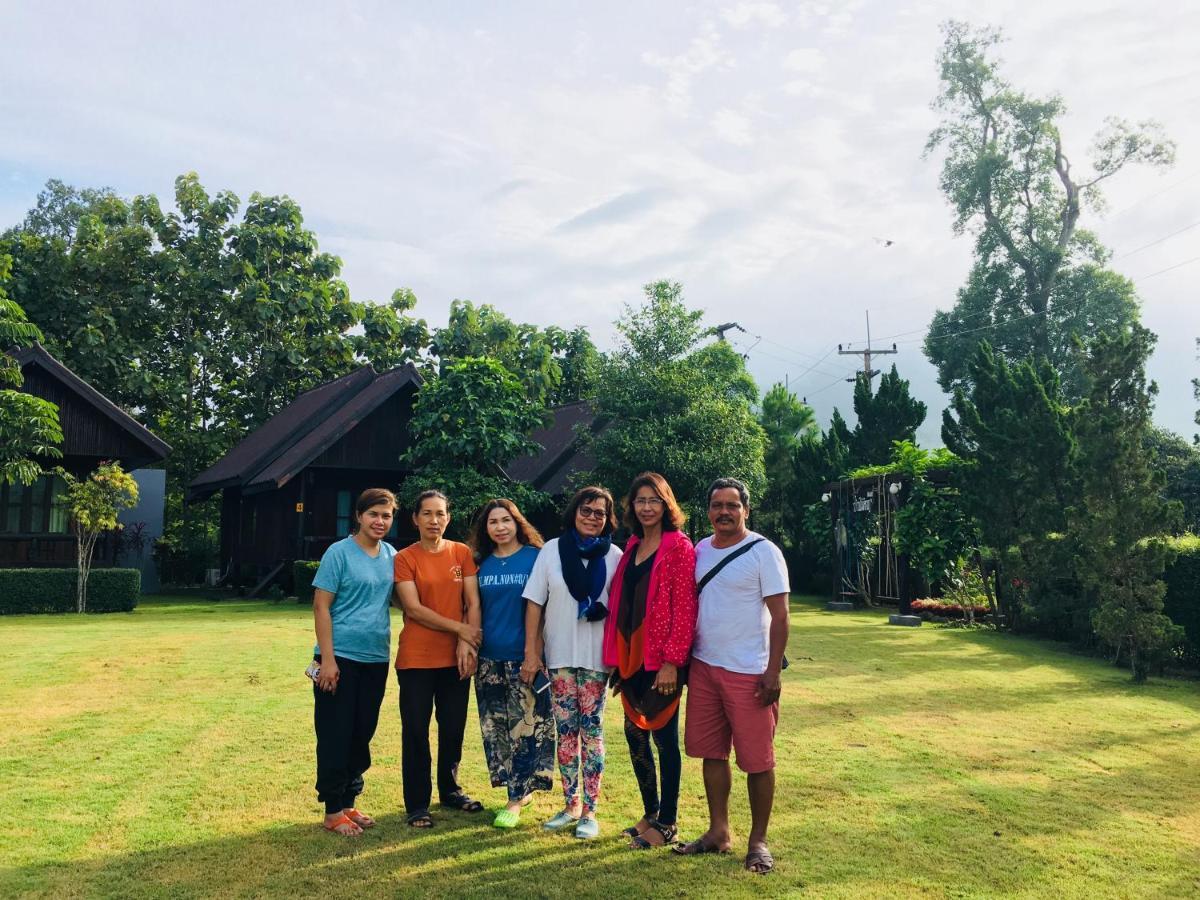 Baan Maikhiangphu Wang Nam Khiao *