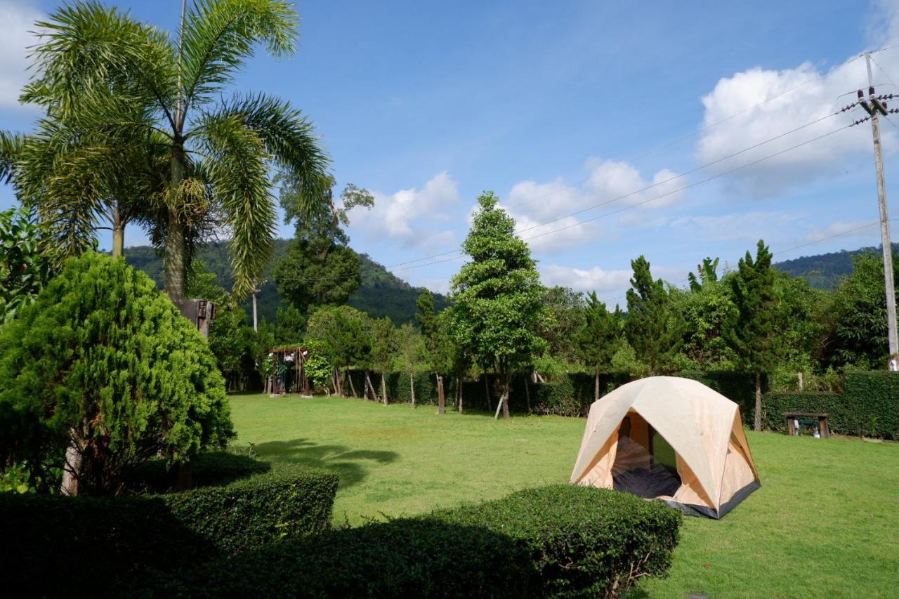 Baan Maikhiangphu Wang Nam Khiao *