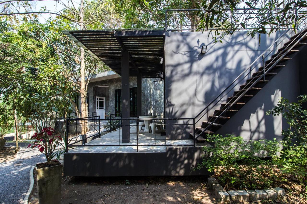 Baan Naratawan Bed & Breakfast
