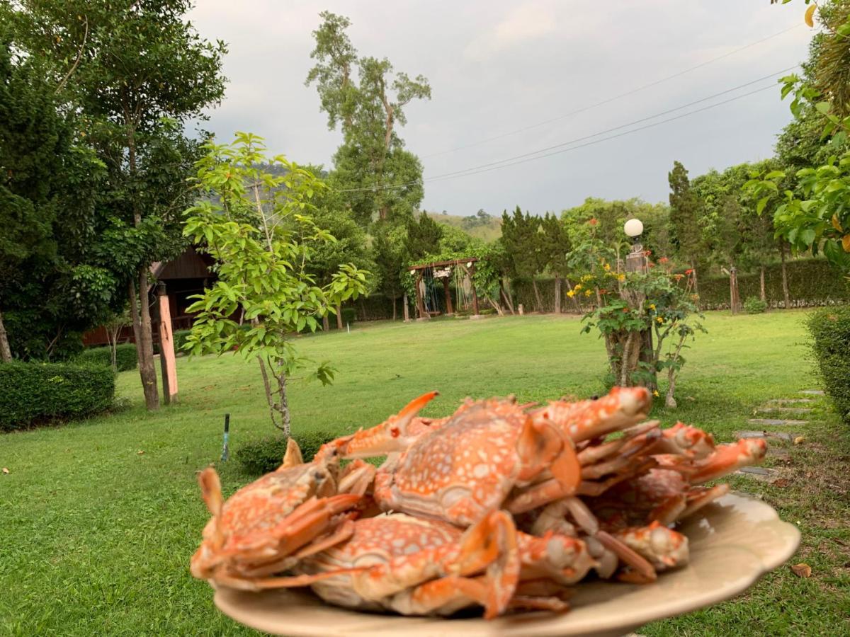 Baan Maikhiangphu Wang Nam Khiao Resort *