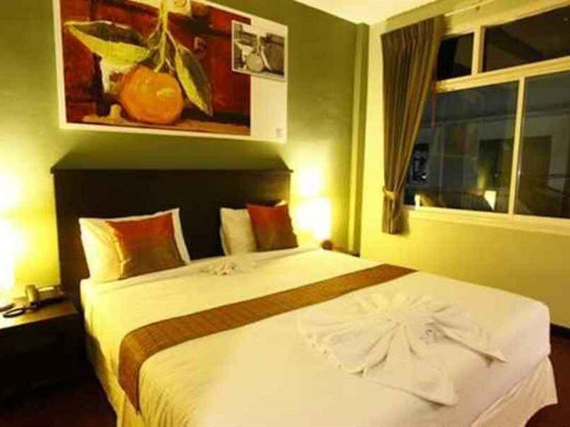 Guest house Orange Tree House 2*