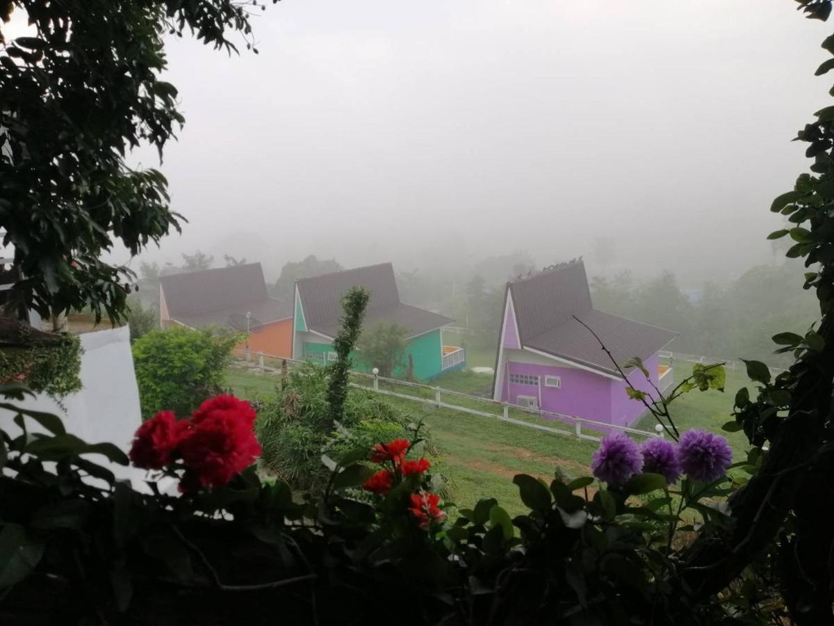 Ingmhok Resort 2*