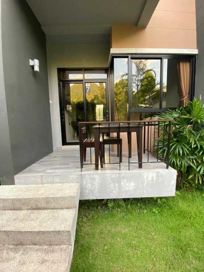 Resort Baan Tang Chaloklum