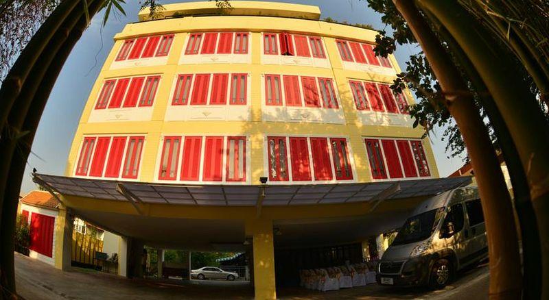 Guest house Lertnimit Boutique 3*