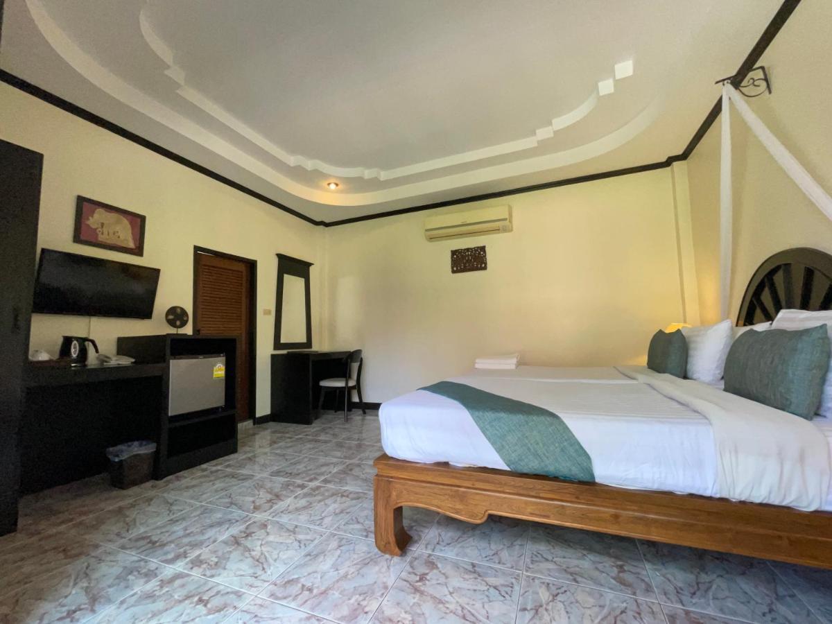 Phi Phi Villa Resort 3*