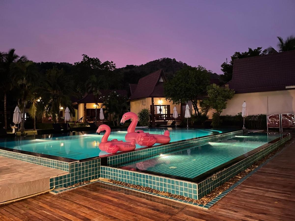Resort Phi Phi Villa Resort