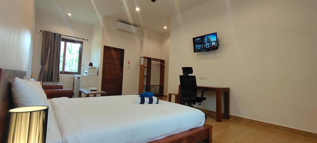 Le Grand Bleu Hotel 3*