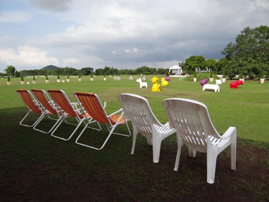 Campsite The Field Suan Phung
