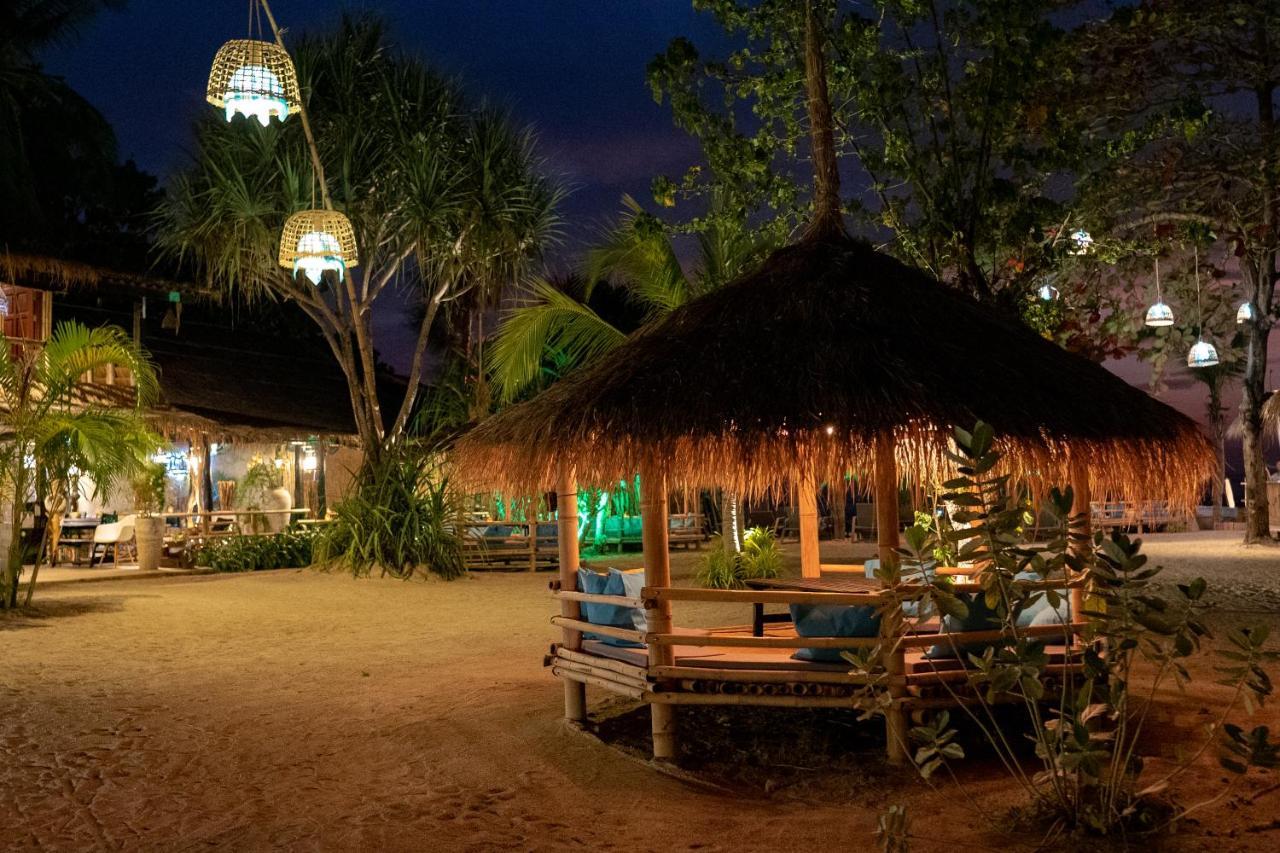 Hotel The Lazy 4*