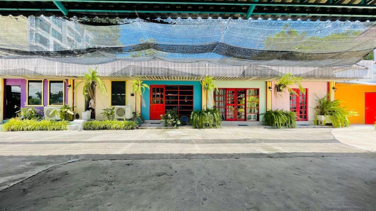 Super Hostel Nonthaburi