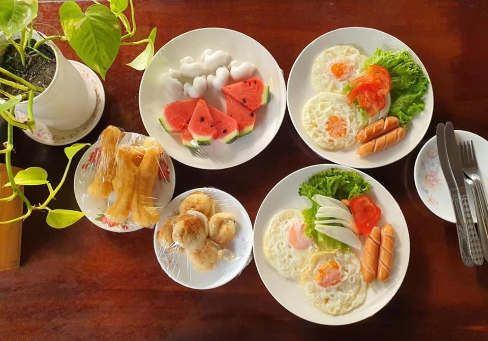 Baan Klong Damnoen Saduak