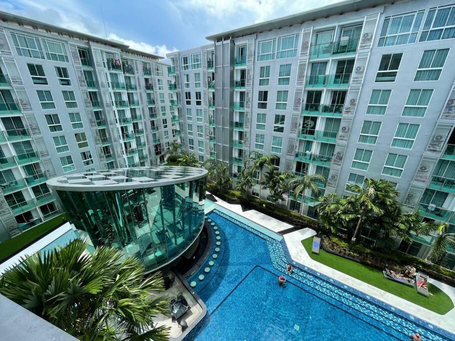 Apartamento Glamorous 1 Bedroom In Center Pattaya
