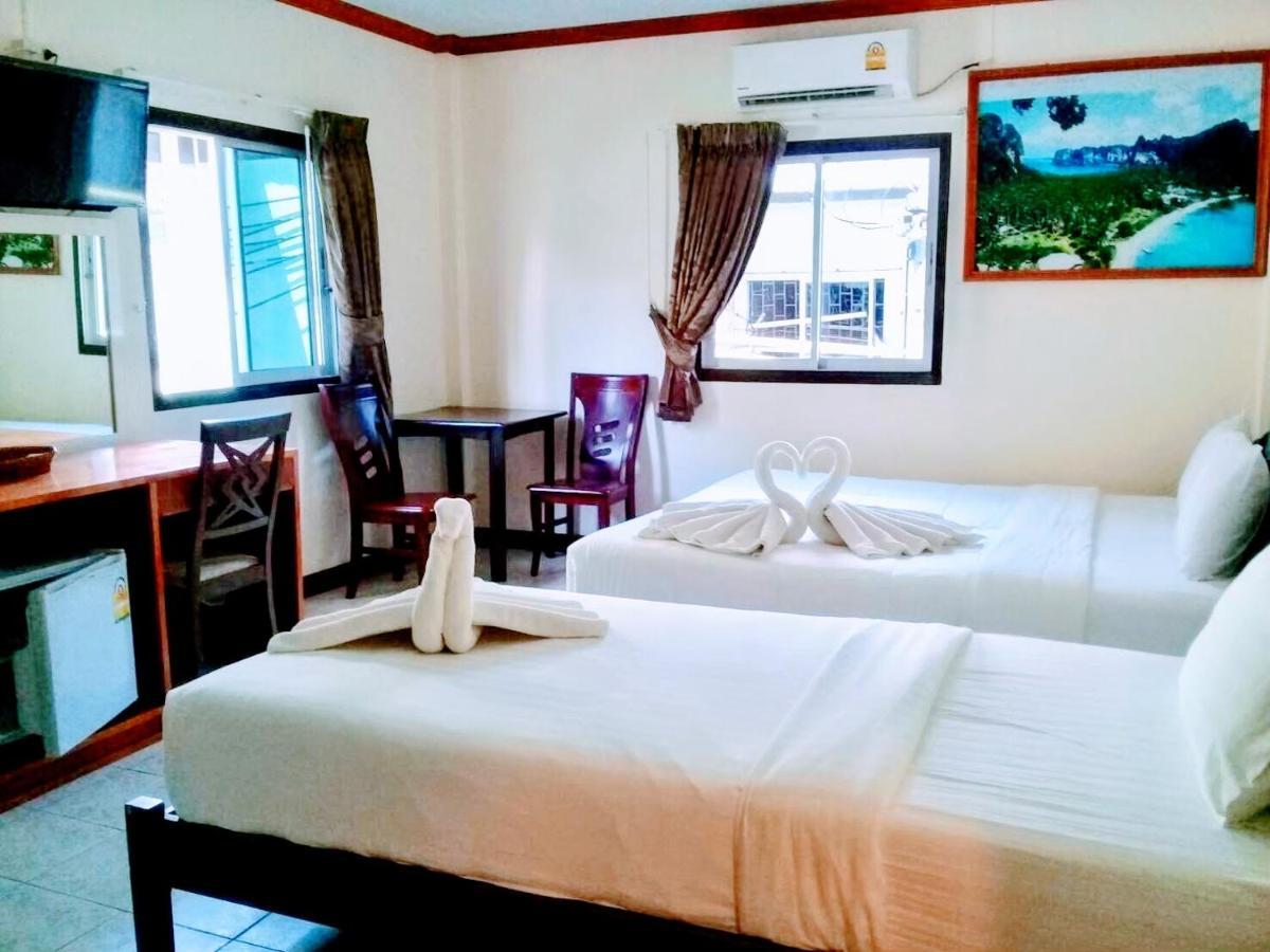 Golden Bee Hotel Phi Phi Don