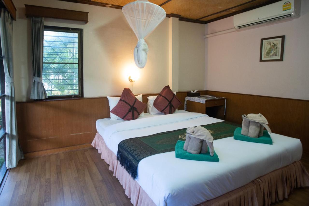 Southern Lanta Resort 3*