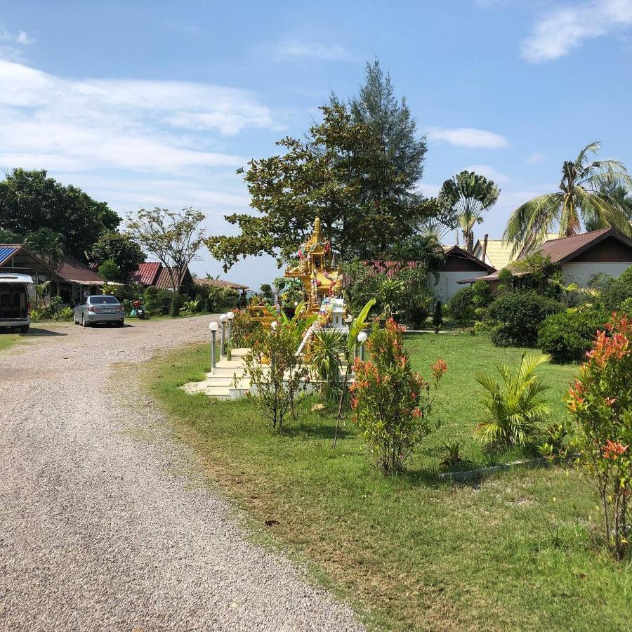 Lanta Mermaid Front 3* Koh Lanta