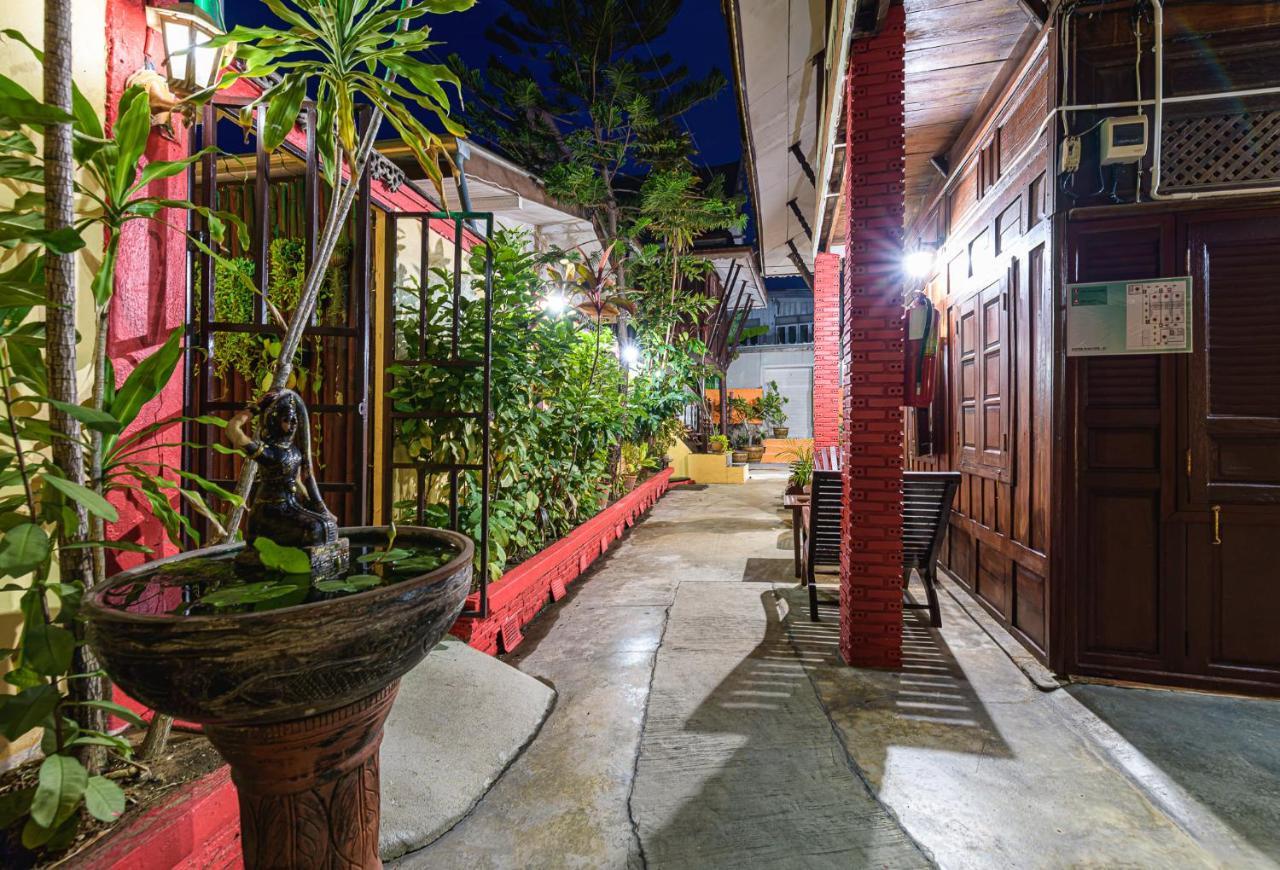 Mandarin By Victor Hotel HHQ
