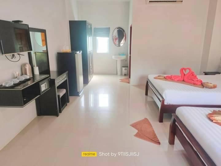 Resort Tamarind Twin